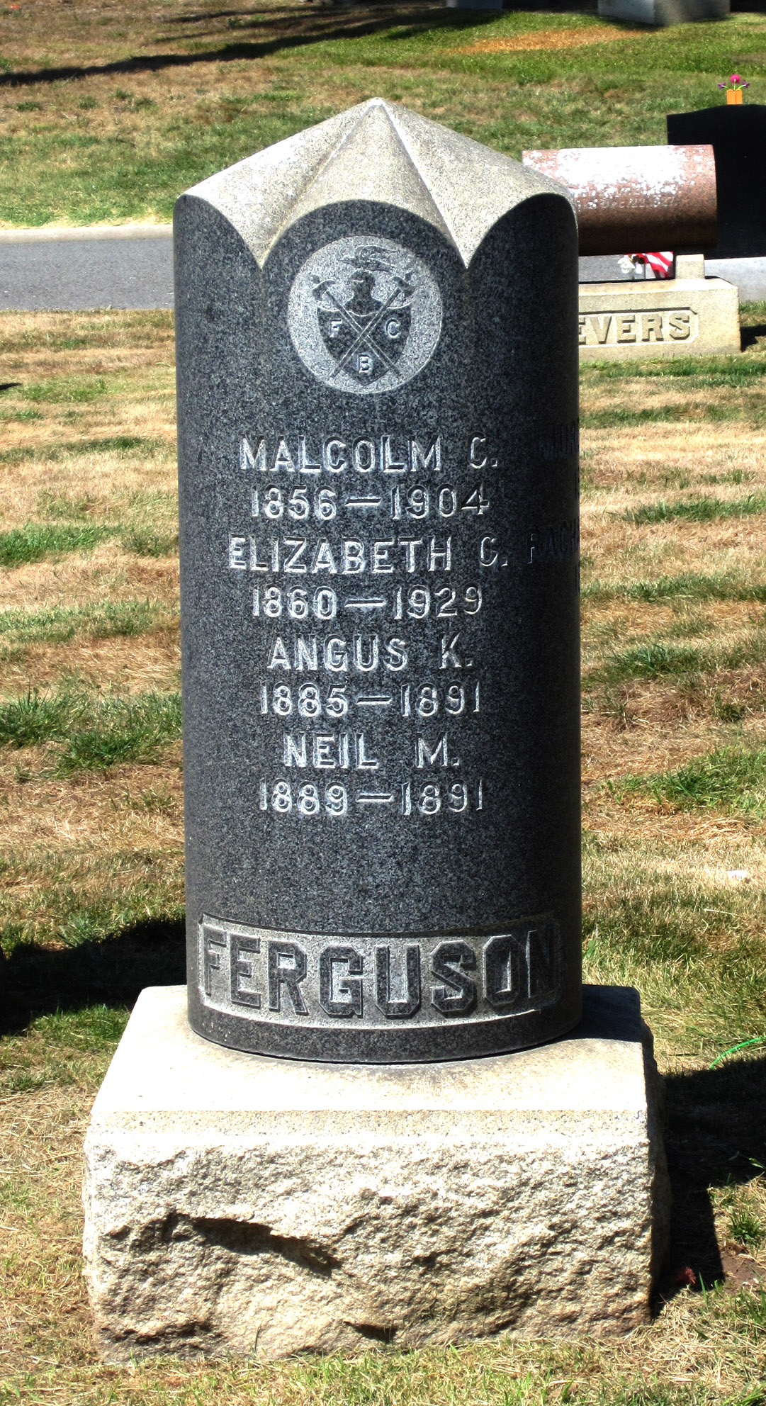 Photo of headstones/Elizabeth C Ferguson nee McLennan 1860-1929 hdsn Colma CA